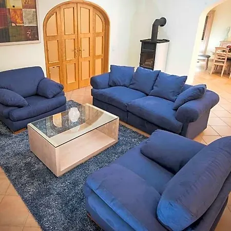 Sleeps 14 Pool Air Con Wifi ラゴス