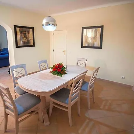 Sleeps 14 Pool Air Con Wifi *